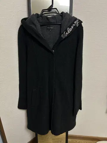 VALENZA 42 후드 부착 울 코트