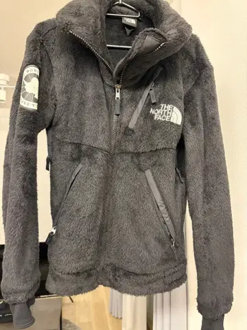 THE NORTH FACE 언터크티카 버사 로프트 자켓
