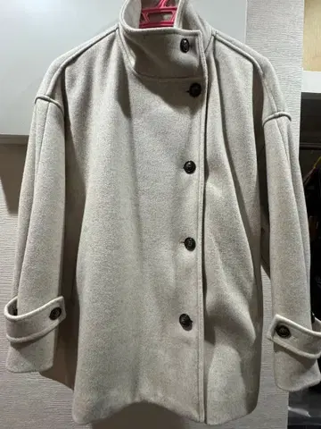 N 베이지 버튼 코트