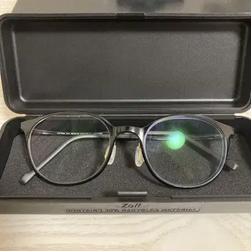 Zoff SMART 블랙 프레임 안경