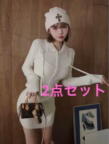 Darich 뷔스티에 도킹 니트탑, 스커트