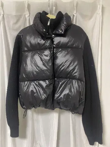 ZARA 블랙 다운 자켓 L