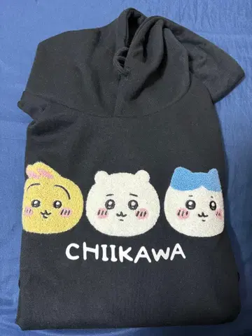 치이카와 후드 부착 후드티 M 사이즈