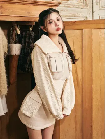 Darich (다리치) 니트 콤비 맨투맨 셋업