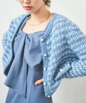 [새상품급] ANDCOUTURE 페더 가디건