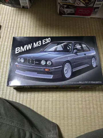 BMW M3 E30 1/24 프라모델 키트