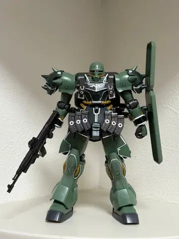 HG 1/144 기라 줄루 친위대 사양