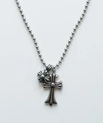 NAKEDBLOOD17 Double Cross Charm Necklace