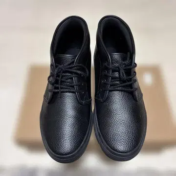 VANS 블랙 처카 주름 가죽