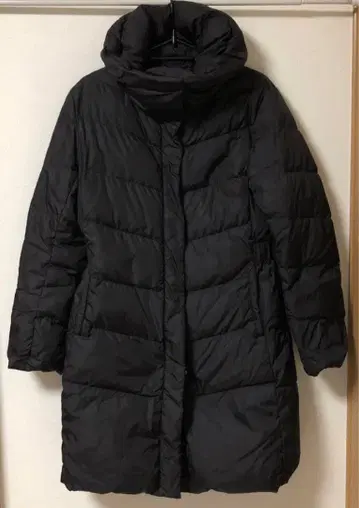 유니클로 다운 볼륨 컬러 코트 M 블랙