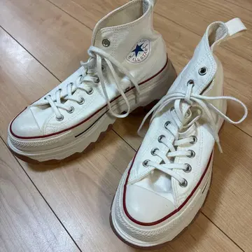 컨버스 화이트 하이컷 스니커즈