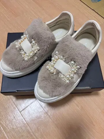 +diana DIANA 스니커즈 23.5cm