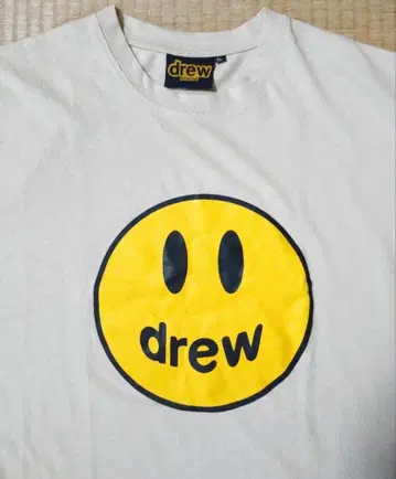 drew 스마일리 페이스 T셔츠