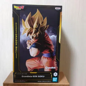 Grandista: SON GOKU 피규어