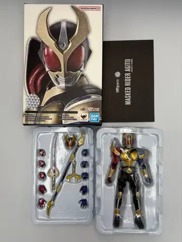 S.H.Figuarts 가면라이더 아기토 트리니티 폼 (진골조제법)