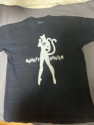 Bounty Hunter x 크림 소다 티셔츠