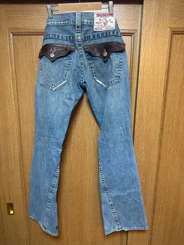 TRUERELIGION 트루 릴리전 JOEY 27 가죽 플랩