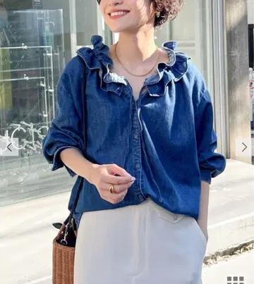 리에미러 프릴 개더 데님 블라우스 프리 사이즈 파랑 리본