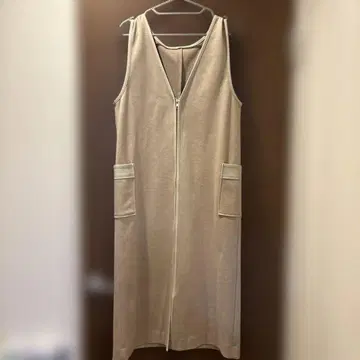 부쥬 후드 슬리브리스 티셔츠 원피스 베이지