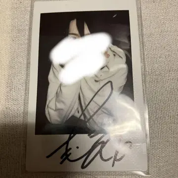 꿈을 먹는 NEON 츠바키 친필 사인 폴라로이드