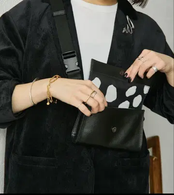 새상품 이아파피요네 uchida 기획 미니 와이드 테이프 숄더백