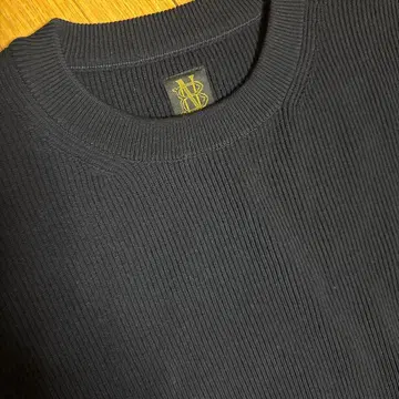 [ 컨디션 최상 ] 바토너 크루넥 니트