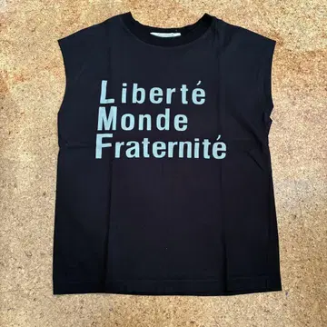 새상품급 LA MARINE FRANCAISE 슬리브리스 티셔츠