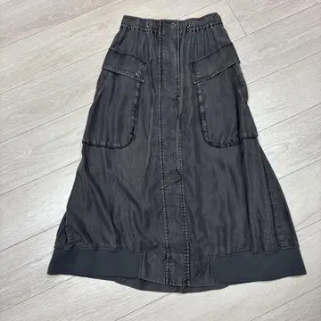 CLOVE 다크 그레이 데님풍 롱 스커트