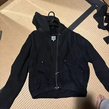 ZARA 블랙 데님 지퍼 후드티 정가 10990엔