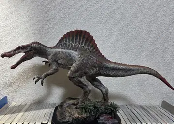 W-dragon 스피노사우루스
