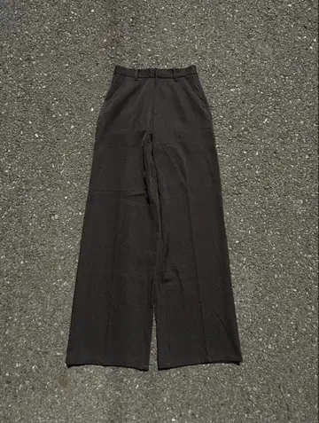 wide straight slacks used