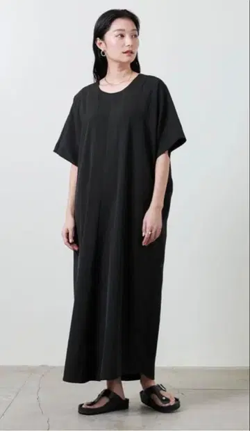 MARW UNITED ARROWS 사이드 턱 원피스 UV 컷