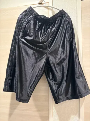 [새상품급] PAKAIAN adidas UKURAN 저리 하프 팬츠