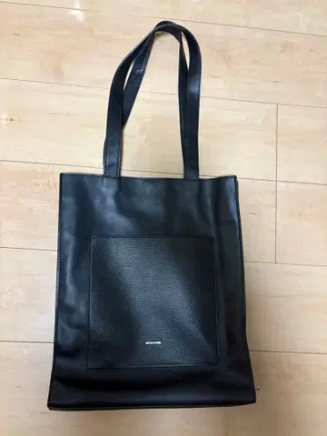 HARE 블랙 가죽 토트백