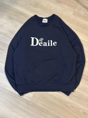 Deaile 네이비 트레이닝복 M 사이즈
