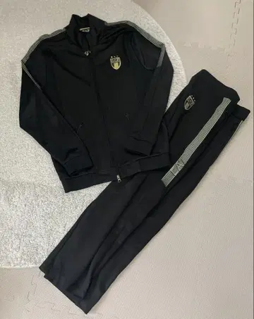 아르마니 EA7 블랙 저지 셋업