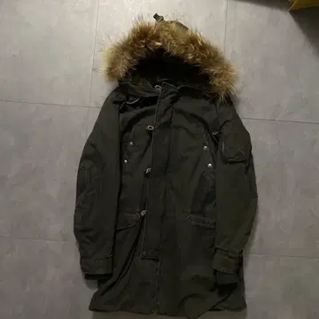 Y2K 그런지 블랙 모즈 코트 퍼