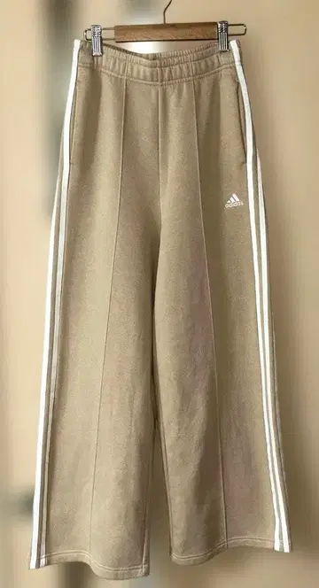 adidas 스웨트 팬츠