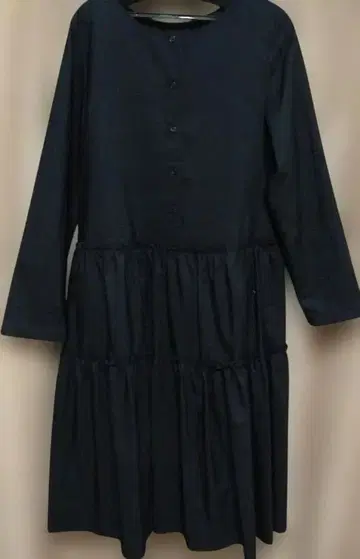 새상품 LoisCRayon 티어드 원피스 네이비 계열