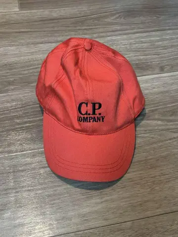 C.P.company 고글 캡