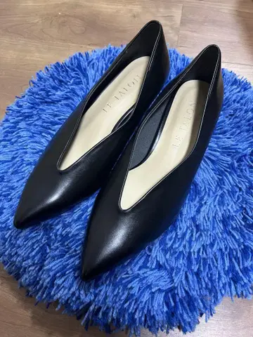 컨디션 최상 루 테드 탈론 포인트 펌프스 23.5cm