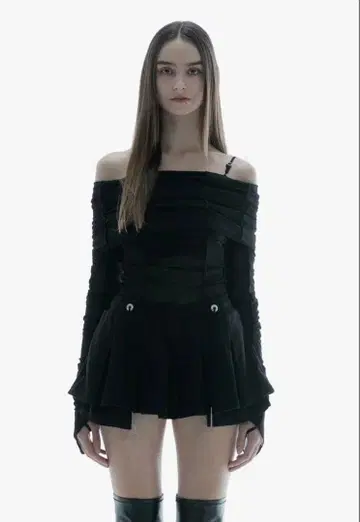 Theredthread S 오프숄더 탑 페탈