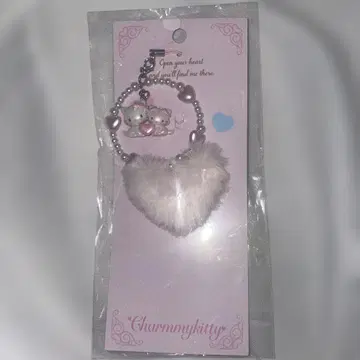 새상품 퐁퐁 하트  스트랩