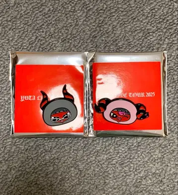 YUTA LIVE TOUR 2025 PERSONA 핀 배지