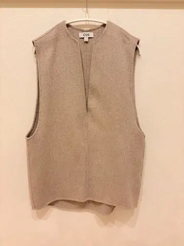 COS 베이지 베스트 울