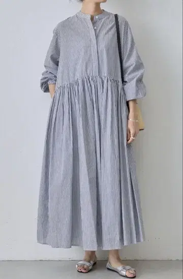 BEARDSLEY 비어즐리 스트라이프 개더 원피스 사이즈 1
