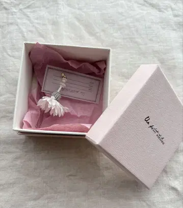 작가님 앤티크 꽃 한쪽 귀걸이