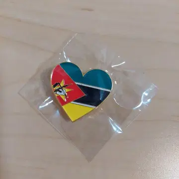 오사카 간사이 박람회 모잠비크 핀 배지 하트