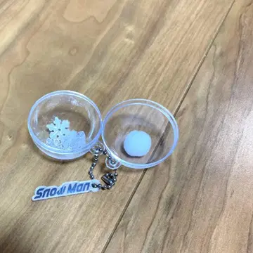 Snow Man 팝업 스노우볼 키링 무카이 코지 디자인