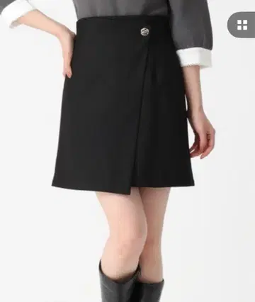 31 sons de mode 랩 미니 스커트